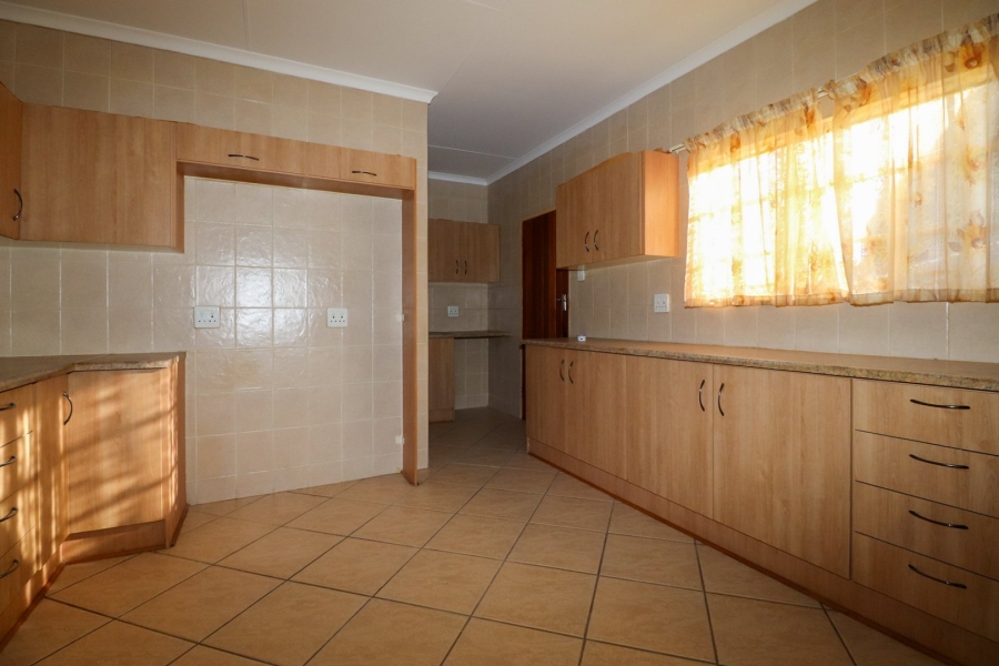 3 Bedroom Property for Sale in Flimieda North West